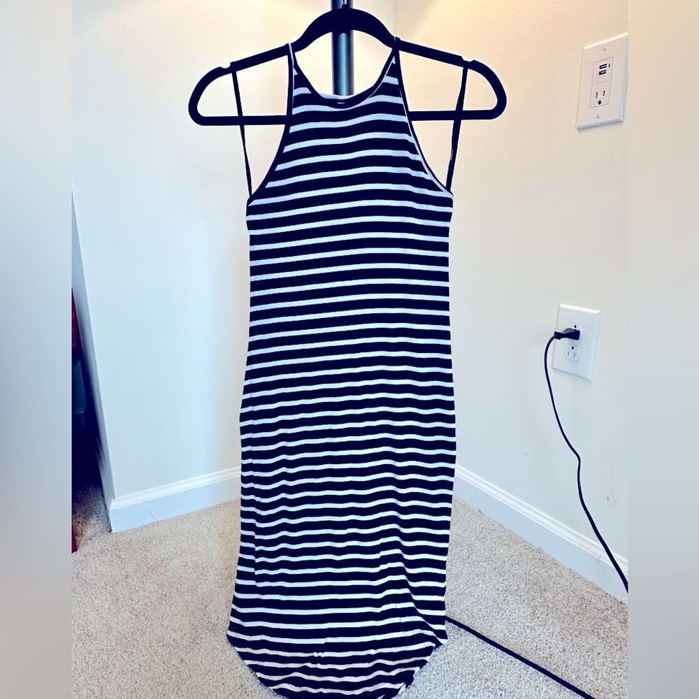 NEW - Gap women's x-small stripped black and white dress